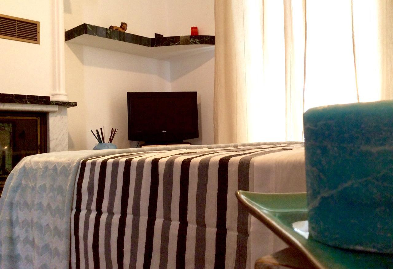 B&B Giu Le Stelle Marina di Massa Εξωτερικό φωτογραφία