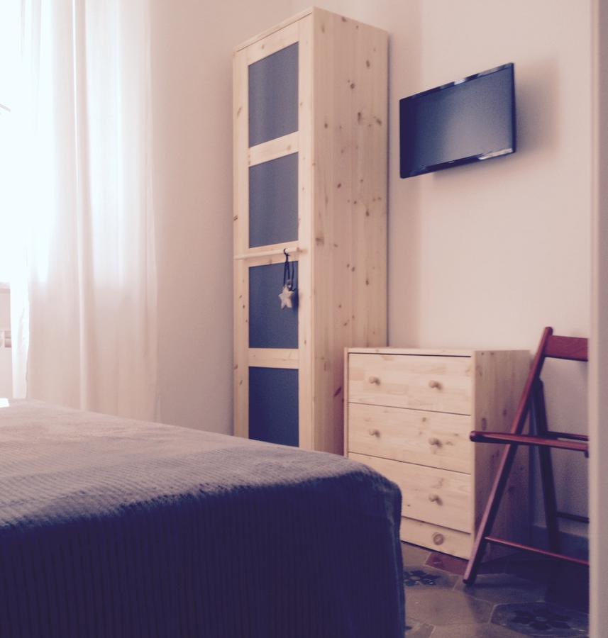B&B Giu Le Stelle Marina di Massa Εξωτερικό φωτογραφία